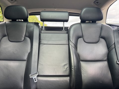 Volvo XC60 2.0 T5 Inscription Pro SUV 5dr Petrol Auto AWD Euro 6 (s/s) (254 ps) 9