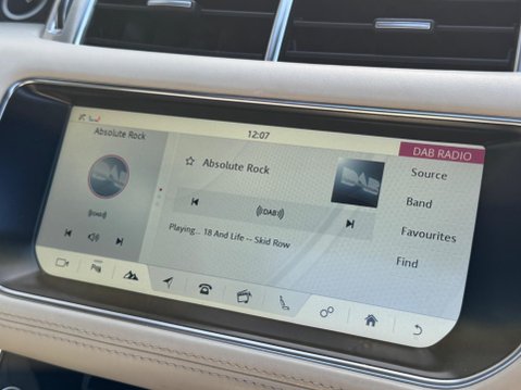 Land Rover Range Rover Sport 3.0 SD V6 Autobiography Dynamic Auto 4WD Euro 6 (s/s) 5dr 25