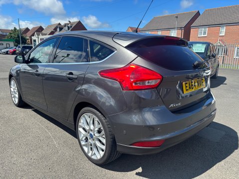 Ford Focus TITANIUM X 4