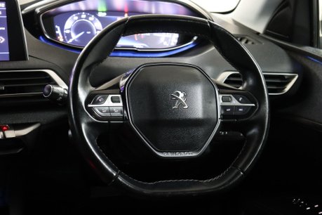 Peugeot 3008 PURETECH S/S ALLURE 46