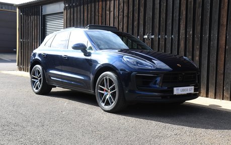 Porsche Macan S PDK - Pan Roof, BOSE, Adaptive Cruise Control 3