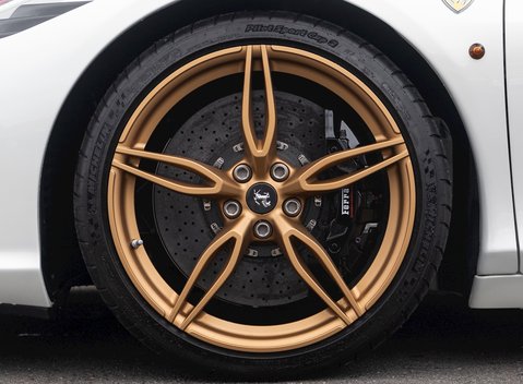 Ferrari 458 Speciale Aperta 12