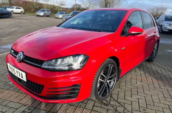 Volkswagen Golf 2.0 TDI BlueMotion Tech GTD 5 Door 13