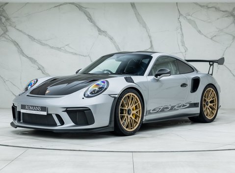 Porsche 911 GT3 RS Weissach (991.2) 1