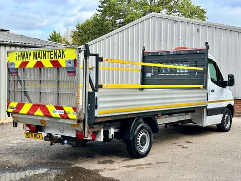 Mercedes-Benz Sprinter 2.0 315 CDI Progressive RWD L3 Euro 6 (s/s) 2dr 5