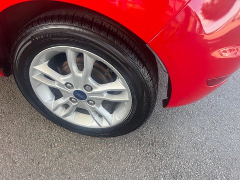 Ford Fiesta 1.25 Zetec Euro 5 5dr 16