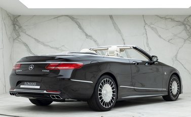Mercedes-Maybach S650 Cabriolet 10