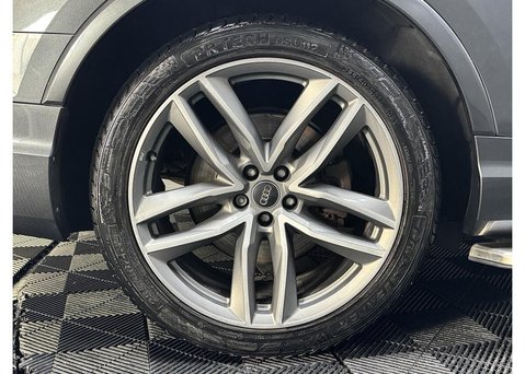 Audi Q7 3.0 TDI V6 S line SUV 5dr Diesel Tiptronic quattro Euro 6 (s/s) (272 ps) 32