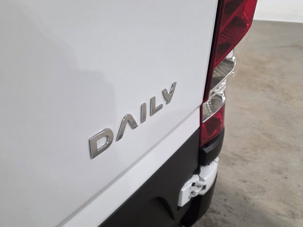 Iveco Daily 2.3 35S14 H2 Roof Business Van 3520L WB 10