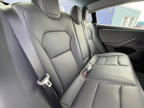Tesla Model 3 Saloon 4dr Electric Auto RWD (208 ps) 25