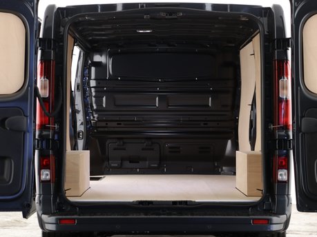 Renault Trafic LL30 Blue dCi 150 Extra [Safety] Van EAG9 3