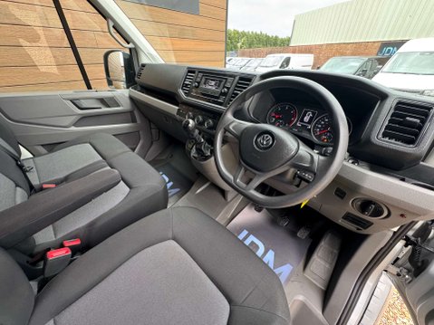 Volkswagen Crafter 2.0 Crafter CR35 Startline TDI 21