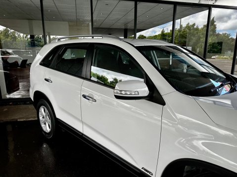Kia Sorento 2.2 CRDi KX-1 AWD Euro 5 5dr 5