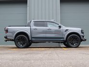 Ford Ranger 2025 BRAND NEW 3.0 V6 RAPTOR OVER 9K SEEKER STYLING ADDED LOOKS STUNNING 7