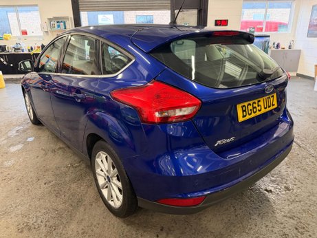 Ford Focus 1.0T EcoBoost Titanium Euro 6 (s/s) 5dr 3