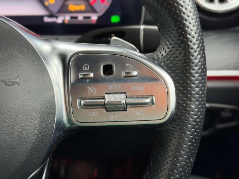 Mercedes-Benz E Class 2.0 E220d AMG Line Coupe 2dr Diesel G-Tronic+ Euro 6 (s/s) (194 ps) 32