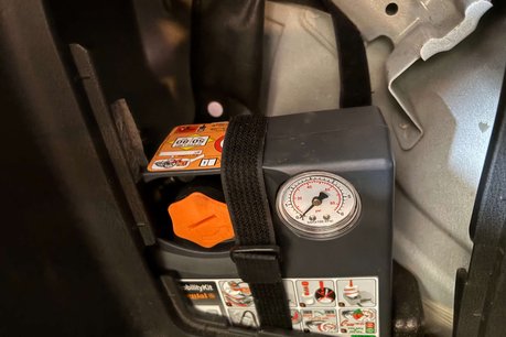 Nissan LEAF 24kWh Visia Hatchback 5dr Electric Auto (107 bhp) 51