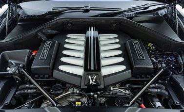 Rolls-Royce Wraith Black Badge 40