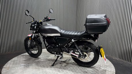 Lexmoto Tempest 2024 ONLY 2K TOP BOX 125CC MOT WARRANTY LEARNER BIKE 12