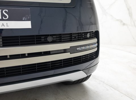 Land Rover Range Rover P550e AUTOBIOGRAPHY 44