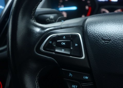 Ford Kuga 1.5 Kuga ST-Line TDCI Auto 5dr 31