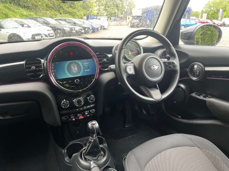 Mini Hatch 1.5 Cooper Classic 5dr 20
