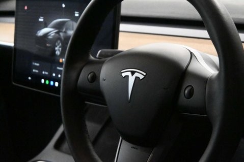 Tesla Model Y ModeL Y Long Range AWD 4WD 5dr 32