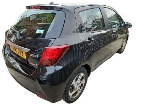 Toyota Yaris 1.5 VVT-h Icon Hatchback 5dr Petrol Hybrid E-CVT Euro 6 (101 ps) 4