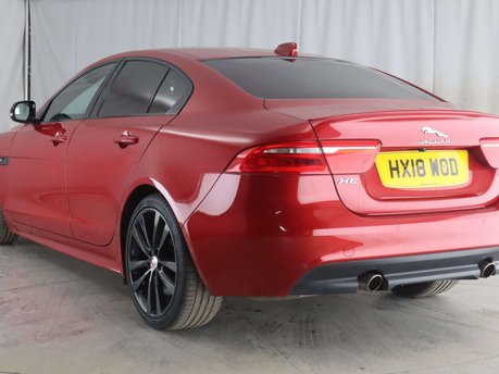 Jaguar XE 2.0 XE R-Sport i Auto 4dr 17