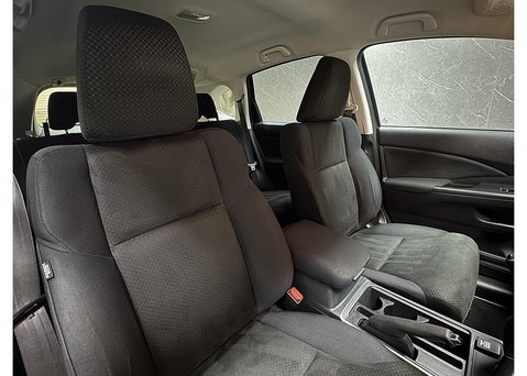 Honda CR-V 2.0 i-VTEC SE Plus Navi SUV 5dr Petrol Manual Euro 6 (s/s) (155 ps) 31