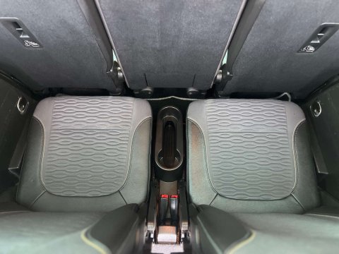 Vauxhall Zafira 2.0 Zafira Tourer SE CDTi 5dr 36