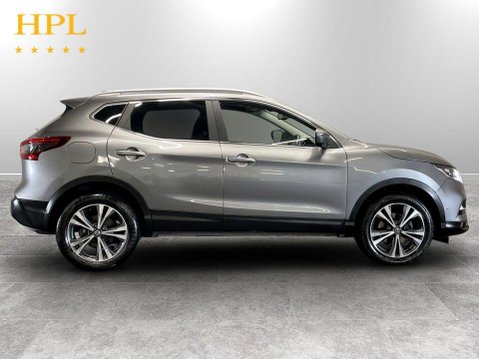 Nissan Qashqai 1.5 dCi N-Connecta SUV 5dr Diesel Manual Euro 6 (s/s) (115 ps) 8