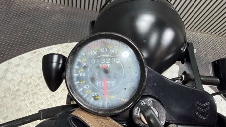 Mutt Akita 2020 ONLY 1K VERY CLEAN EXAMPLE MOT OCTOBER 2027 125CC 24