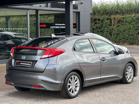 Honda Civic 1.3 Civic i-VTec SE 5dr 18