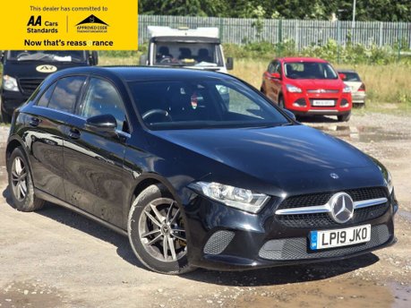Mercedes-Benz A Class 1.5 A180d SE Hatchback 5dr Diesel 7G-DCT Euro 6 (s/s) (116 ps) 1