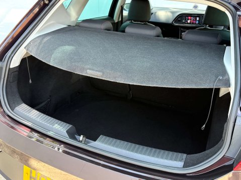 SEAT Leon 1.8 Leon FR Technology TSi Semi-Auto 5dr 27