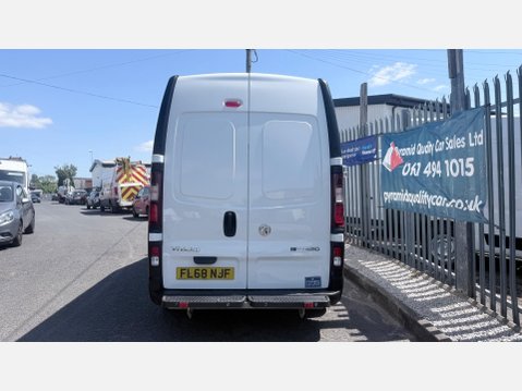 Vauxhall Vivaro 1.6 CDTi 2900 BiTurbo ecoTEC L2 H2 Euro 6 (s/s) 5dr 6