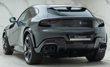 Ferrari Purosangue 11