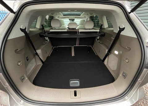 MG MGS9 1.5 T-GDI PHEV PREMIUM 12