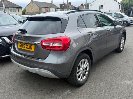 Mercedes-Benz GLA GLA 200 SE EXECUTIVE 9