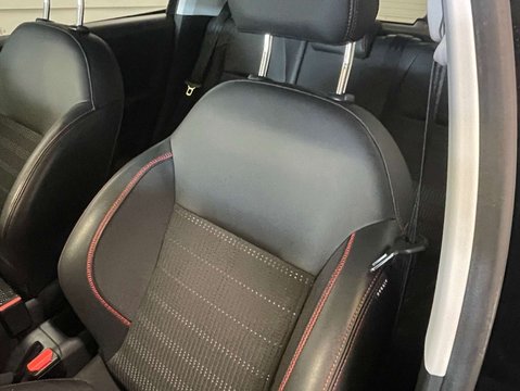 Peugeot 208 1.2 208 GT Line S/S 5dr 35