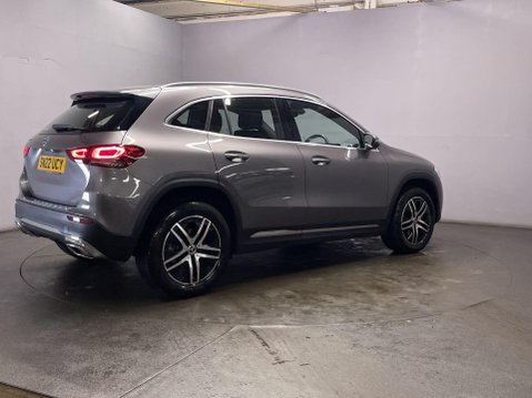 Mercedes-Benz GLA 2.0 GLA200d Sport SUV 5dr Diesel 8G-DCT Euro 6 (s/s) (150 ps) 8