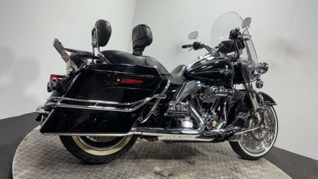 Harley-Davidson Touring 1690 FLHRC ROADKING CLASSIC 2012 TO MANY EXTRAS 21' WHEEL 2