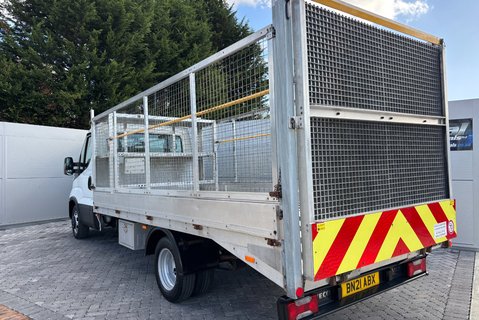 Iveco Daily 35C14 Beavertail Lawnmower Body - Large Ramp - Removable Cages 2