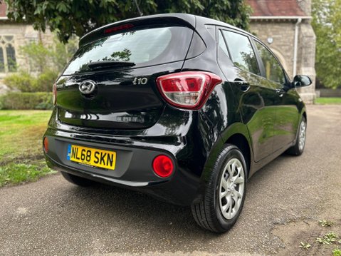 Hyundai i10 SE 18