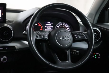 Audi Q2 TDI SPORT 44