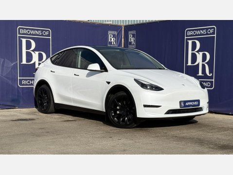 Tesla Model Y (Dual Motor) Long Range SUV 5dr Electric Auto 4WDE (384 bhp) 1