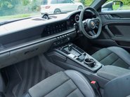 Porsche 911 CARRERA GTS PDK 8