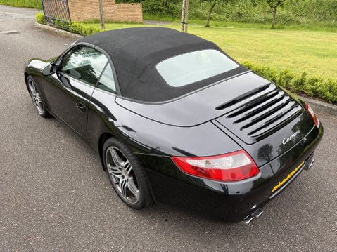 Porsche 911 CARRERA 2 10