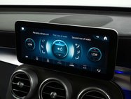 Mercedes-Benz GLC 2.0 GLC 300 AMG Line Premium+ E 4Matic Auto 4WD 5dr 31